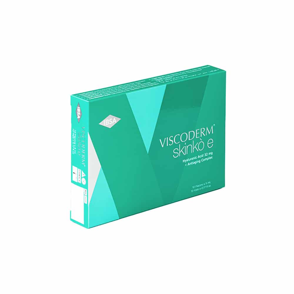 A green and white box of VISCODERM® SKINKÒ E + VISCODERM® SKINKÒ KIT, a hyaluronic acid and amino acids complex by IBSA. The packaging has a clean design with branding and product information.